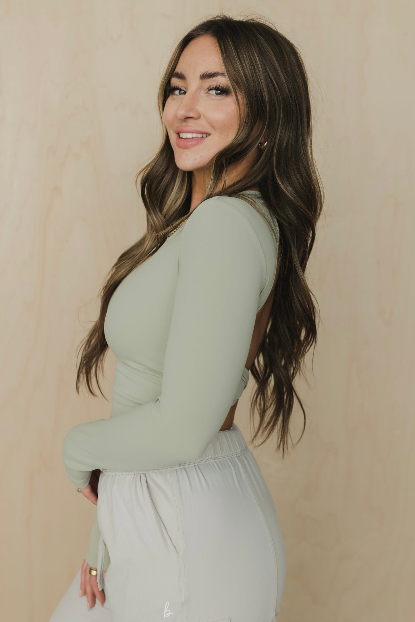 Annabelle Long Sleeve with Built-In Bra – Sleek Support Top for Everyday Comfort