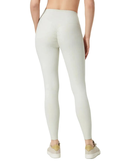 94b4d1c0-d0a2-4c74-9bc3-be6bab4e158b-Max